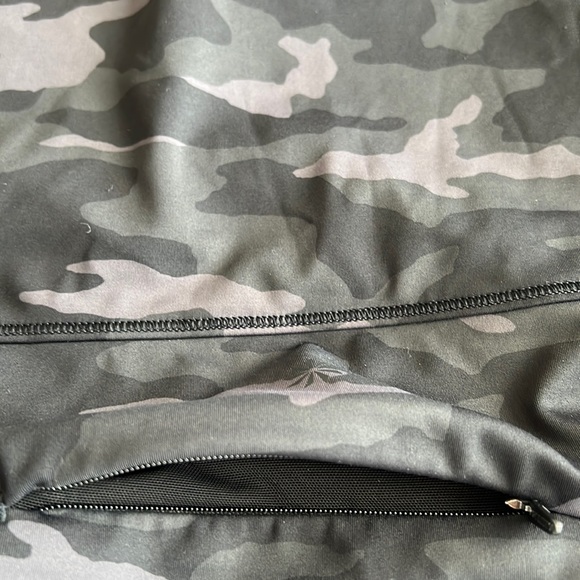 Athleta camo skort XL - Picture 6 of 10